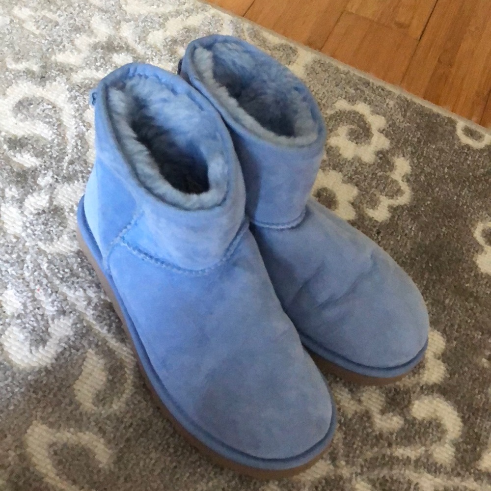Blue Uggs